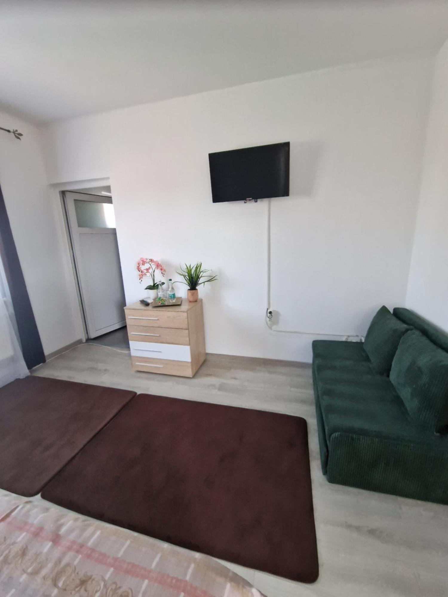 Apartamento Casa DARYA-24h Check-in Bucarest Exterior foto