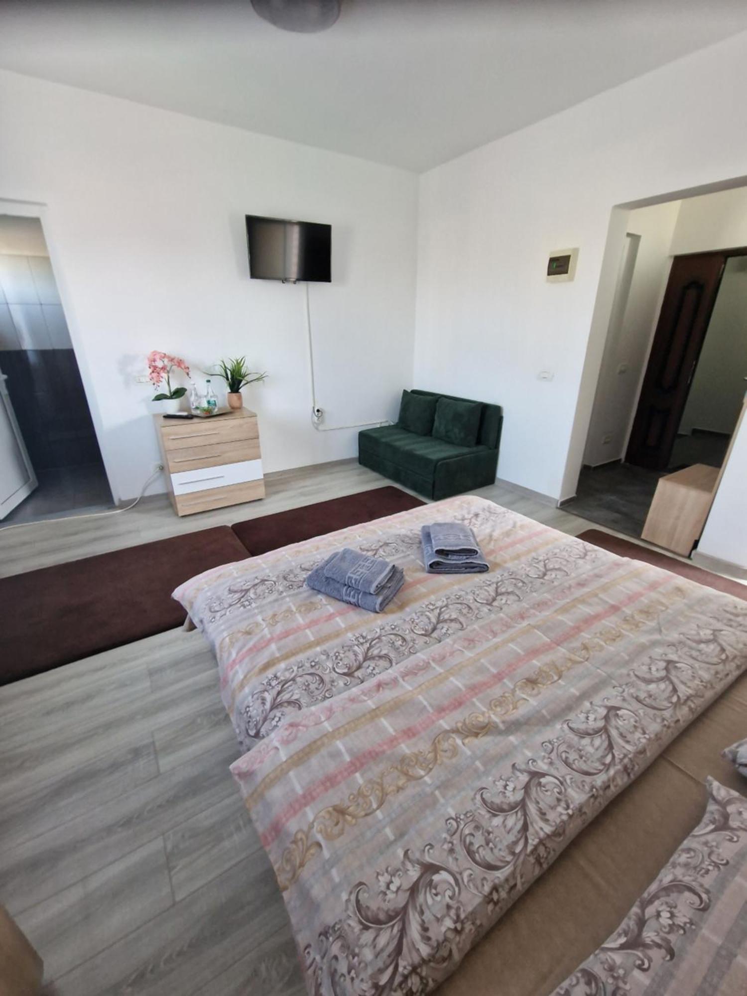 Apartamento Casa DARYA-24h Check-in Bucarest Exterior foto