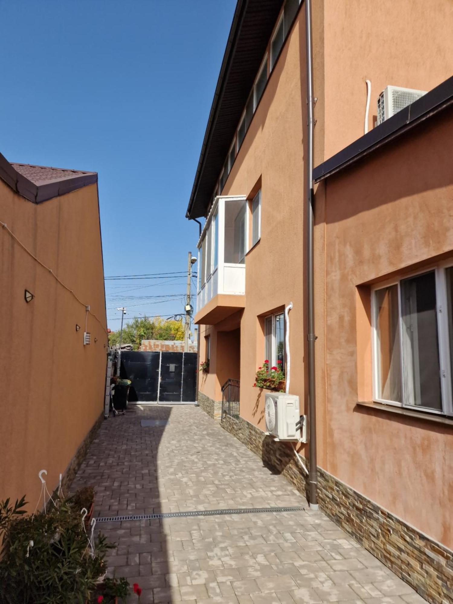 Apartamento Casa DARYA-24h Check-in Bucarest Exterior foto