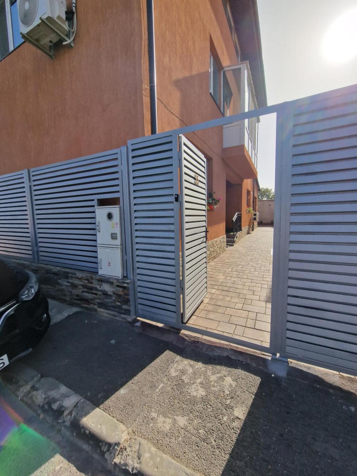 Apartamento Casa DARYA-24h Check-in Bucarest Exterior foto