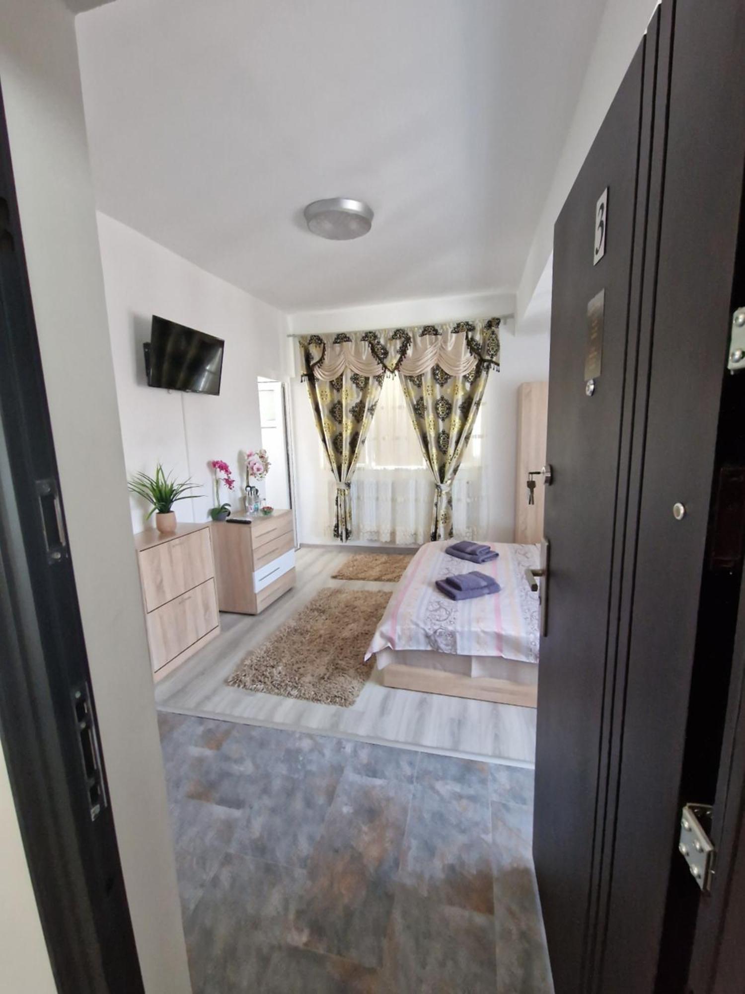 Apartamento Casa DARYA-24h Check-in Bucarest Exterior foto